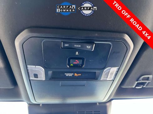 Used 2024 Toyota Tacoma TRD Off-Road image 32