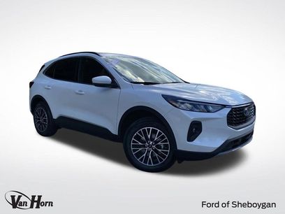 New 2025 Ford Escape SE w/ Class II Trailer Tow Package