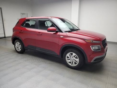 Used 2021 Hyundai Venue SE FWD image 11