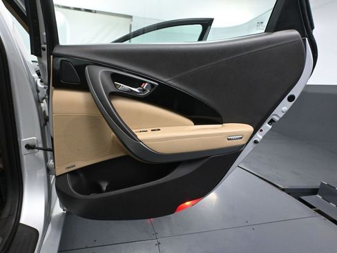 Used 2016 Hyundai Azera image 41