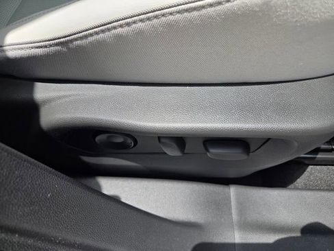 New 2026 Buick Envision Avenir AWD/4WD image 17