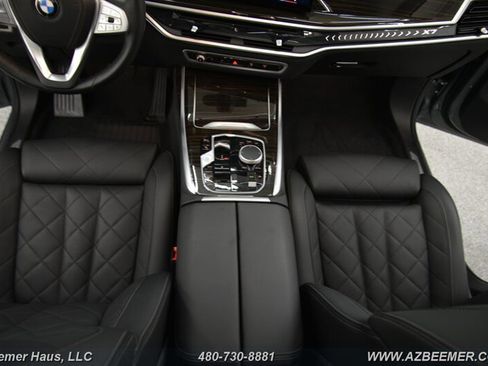 Used 2025 BMW X7 xDrive40i image 18