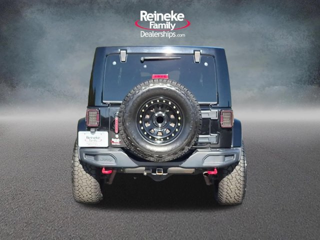 Used 2017 Jeep Wrangler Unlimited Rubicon AWD/4WD image 6