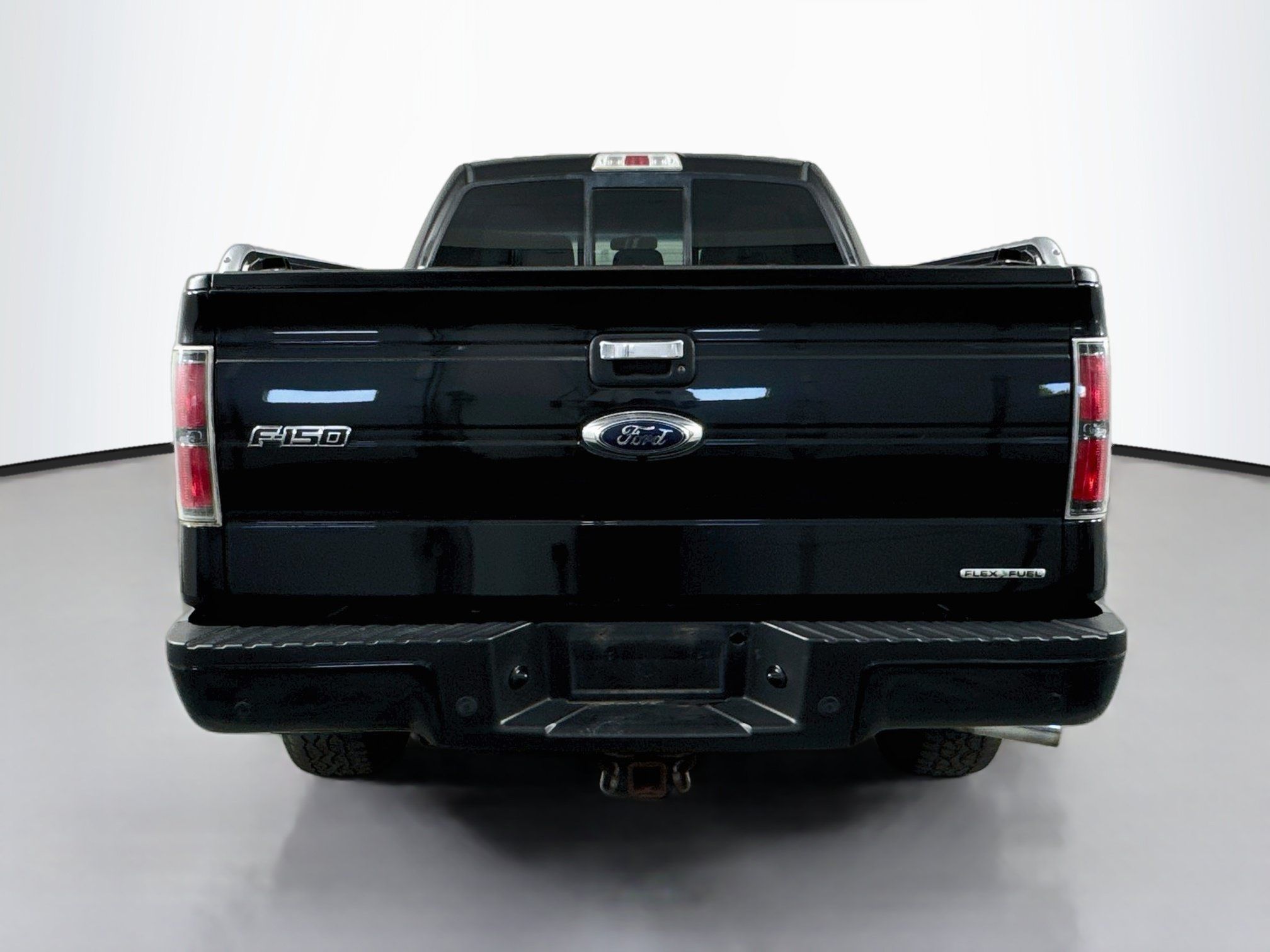 Used 2014 Ford F150 XLT w/ Equipment Group 302A Luxury AWD/4WD image 6