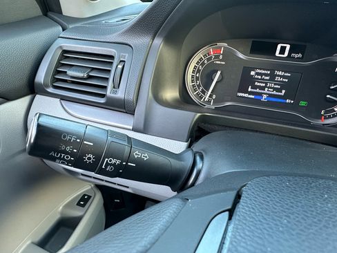 Used 2016 Honda Pilot EX-L image 18