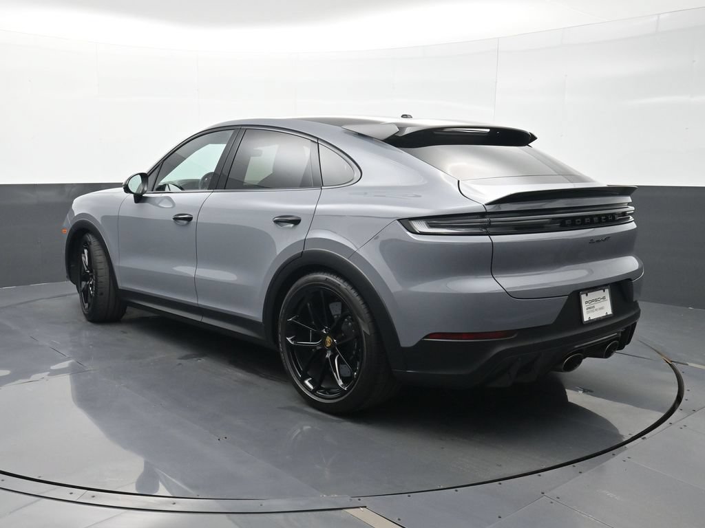 Certified 2024 Porsche Cayenne Turbo GT AWD/4WD image 3