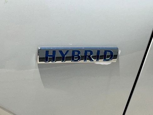 Used 2025 MAZDA CX-50 AWD 2.5 Hybrid w/ Premium Pkg image 10