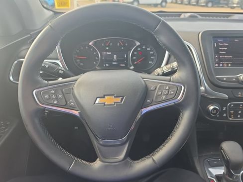 Used 2024 Chevrolet Equinox LT AWD/4WD image 12