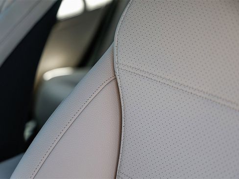 New 2025 Mercedes-Benz C 300 4MATIC Sedan image 25