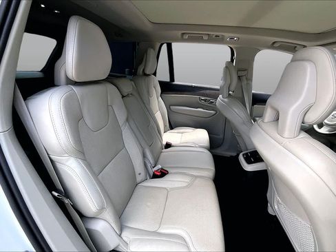 Used 2021 Volvo XC90 T6 Inscription w/ Advanced Package AWD/4WD image 21