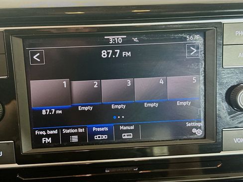 Used 2024 Volkswagen Taos S image 21