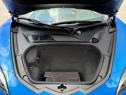 Used 2024 Chevrolet Corvette Stingray Preferred Conv w/ Battery Protection Package RWD image 41
