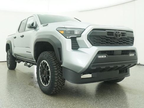 New 2026 Toyota Tacoma TRD Off-Road AWD/4WD image 14