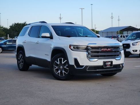 Used 2021 GMC Acadia SLE w/ Driver Convenience Package FWD image 2