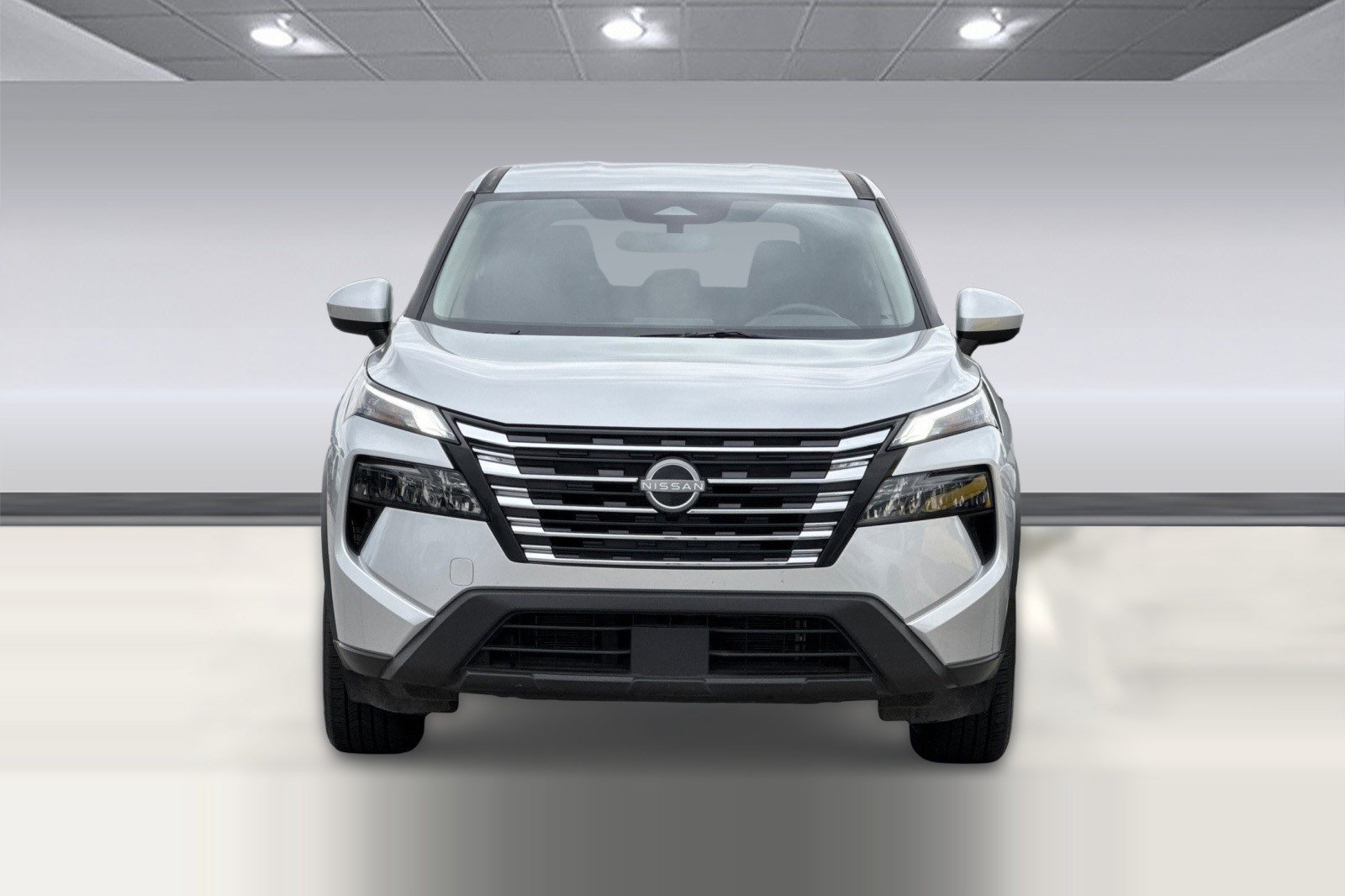 Used 2025 Nissan Rogue SV AWD/4WD image 6