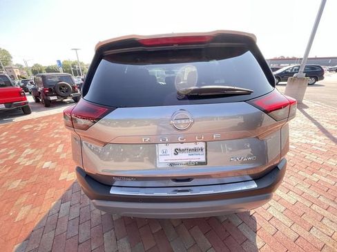 Used 2022 Nissan Rogue SV w/ SV Premium Package AWD/4WD image 30