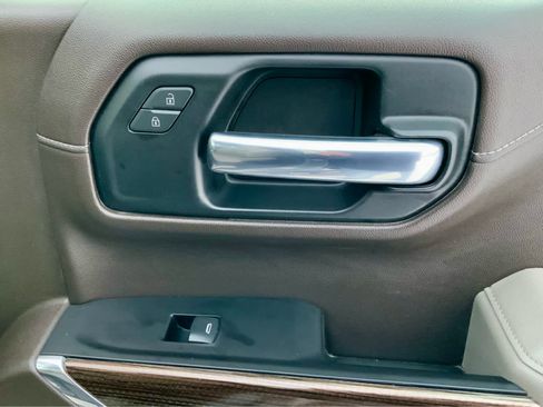 Used 2020 Chevrolet Silverado 1500 LT Trail Boss image 52