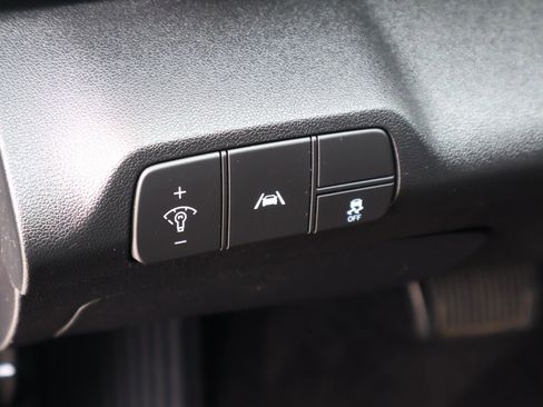 Used 2021 Hyundai Elantra SEL FWD image 20