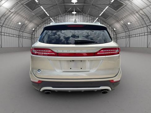 Used 2017 Lincoln MKC Premiere FWD image 6