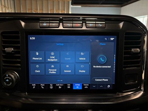 Used 2023 Ford F250 Lariat w/ Lariat Ultimate Package image 14