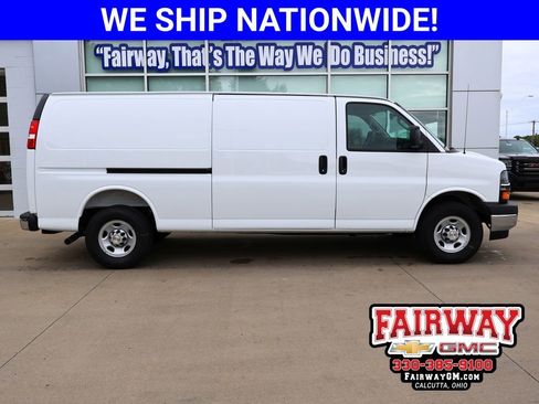 New 2026 Chevrolet Express 3500 Extended w/ Driver Convenience Package RWD image 1