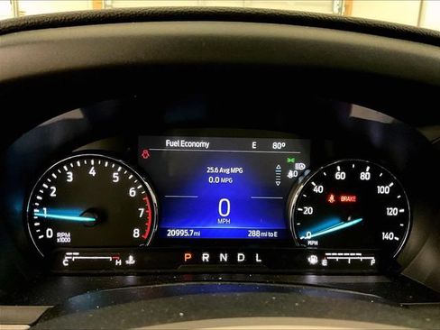 Used 2022 Ford Explorer XLT AWD/4WD image 19