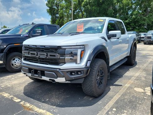 Used 2025 Ford F150 Raptor AWD/4WD image 3