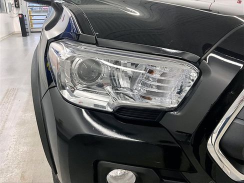 Used 2023 Toyota Tacoma SR5 image 31