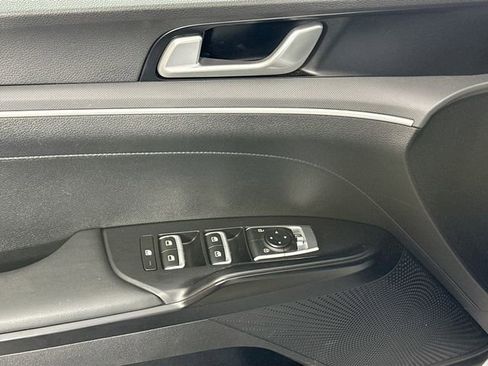 Used 2022 Kia K5 GT-Line AWD/4WD image 23
