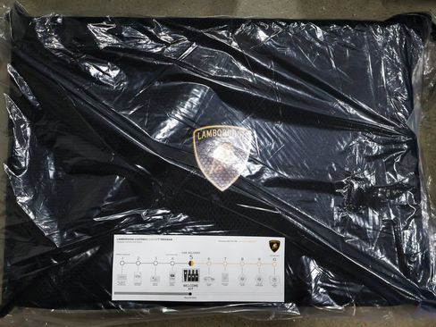 Used 2023 Lamborghini Huracan STO RWD image 70