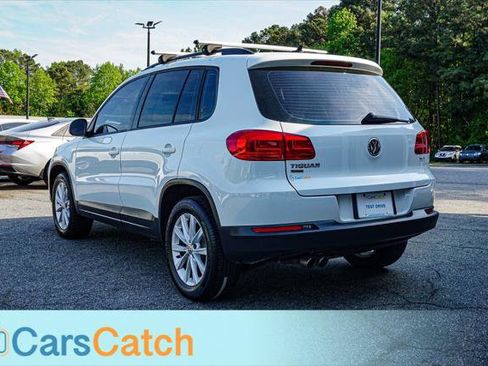 Used 2017 Volkswagen Tiguan Limited w/ Premium Package image 13