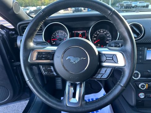 Used 2021 Ford Mustang Coupe image 18