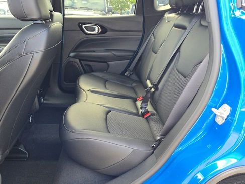 New 2026 Jeep Compass Latitude image 17