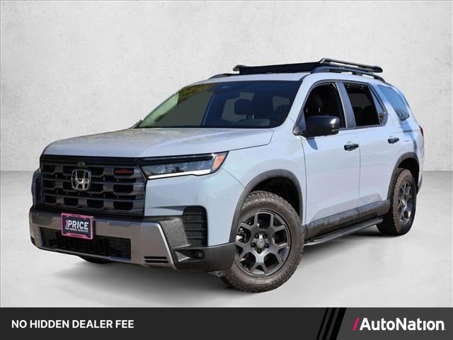 Used 2026 Honda Pilot TrailSport image 1