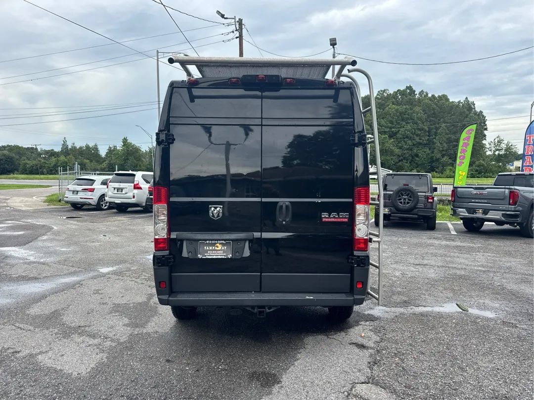 Used 2017 RAM ProMaster 2500 w/ Premium Appearance Group FWD image 6