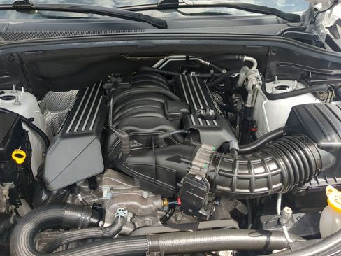 Used 2022 Dodge Durango SRT AWD/4WD image 32