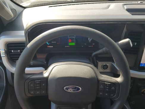 New 2026 Ford F250 XLT w/ XLT Premium Package image 17