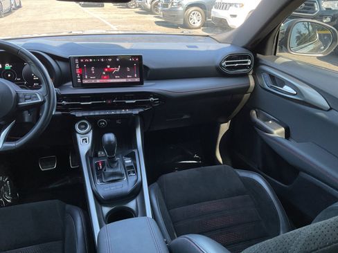 Used 2024 Dodge Hornet R/T AWD/4WD image 16