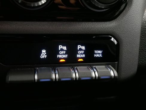 New 2025 RAM 1500 Big Horn image 31