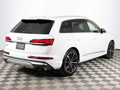 Used 2022 Audi SQ7 Premium Plus image 5