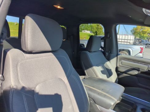 Used 2024 RAM 1500 Big Horn RWD image 28