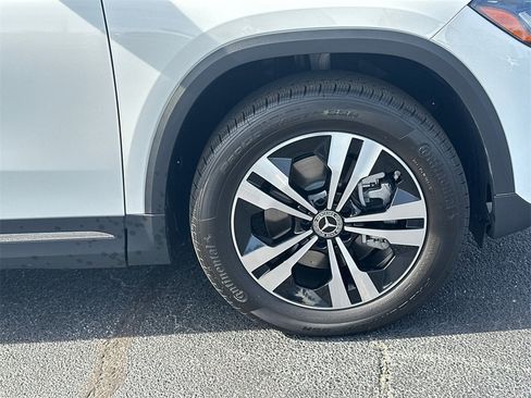 Used 2026 Mercedes-Benz GLA 250 4MATIC image 13
