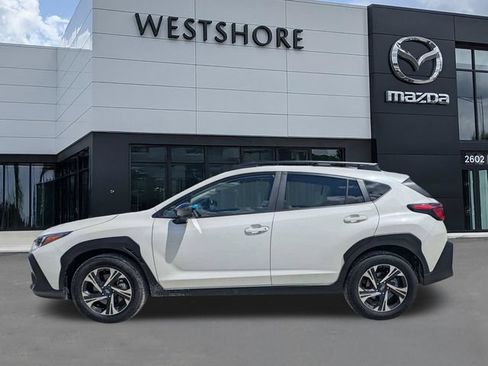 Used 2025 Subaru Crosstrek 2.5i Premium AWD/4WD image 6
