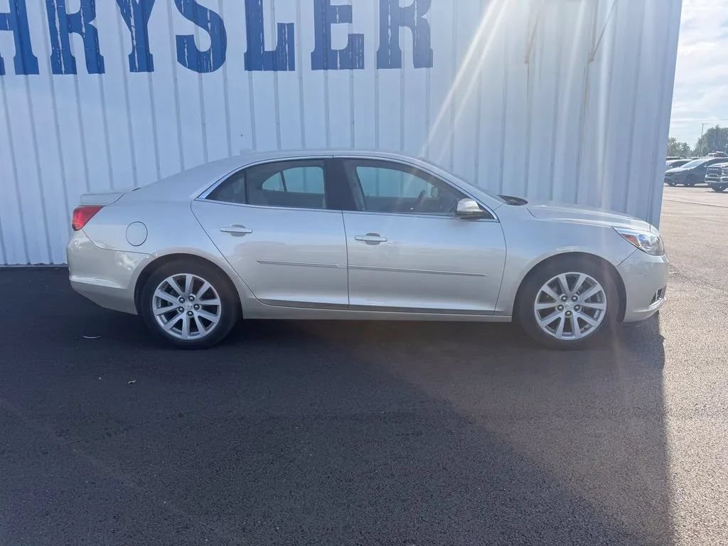 Used 2013 Chevrolet Malibu LT FWD image 9
