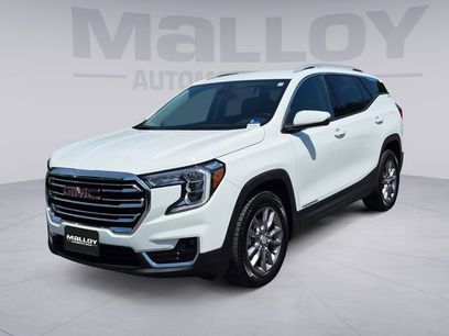 Used 2024 GMC Terrain SLT