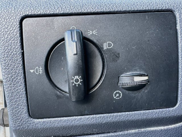 Used 2012 Ford Transit Connect XLT FWD image 9