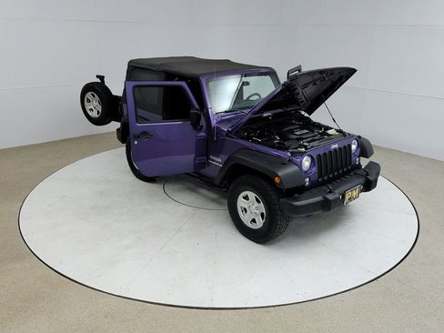 Used 2017 Jeep Wrangler Sport w/ LED Lighting Group AWD/4WD image 21