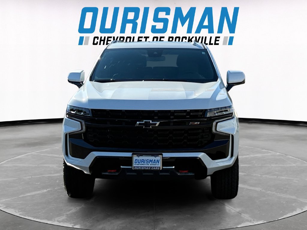 Used 2024 Chevrolet Suburban Z71 w/ Luxury Package AWD/4WD image 8