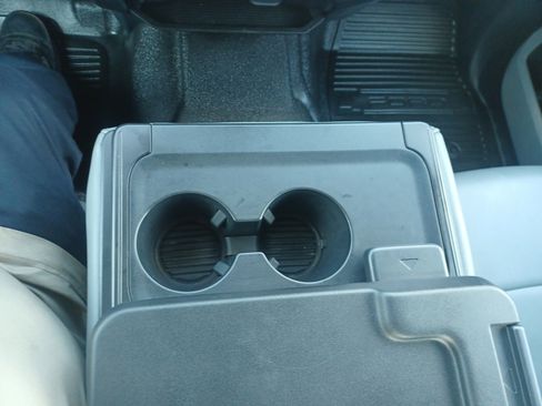 Used 2025 Ford F250 XL w/ XL Chrome Package image 27