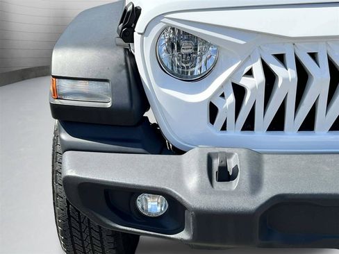 Used 2020 Jeep Wrangler Unlimited Sport S AWD/4WD image 5